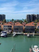 240 Sand Key Estates Dr in Clearwater, FL - Building Photo - Building Photo