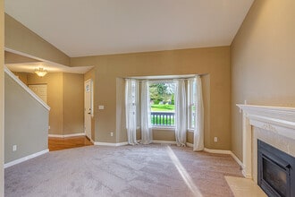 15556 Chestnut Dr SE in Monroe, WA - Foto de edificio - Building Photo