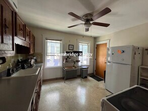 46 Lincoln Pky, Unit 2A in Somerville, MA - Building Photo - Building Photo