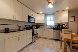 89 Brayton Rd, Unit 2 in Boston, MA - Building Photo - Building Photo