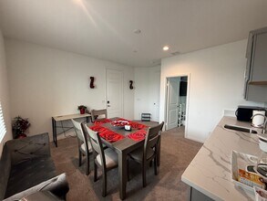 34048 Burcham Ln in Winchester, CA - Building Photo - Building Photo