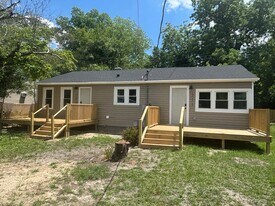 211 Gertrude St in Fayetteville, NC - Building Photo