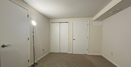 3948 Ridge Lea Rd, Unit C in Buffalo, NY - Foto de edificio - Building Photo