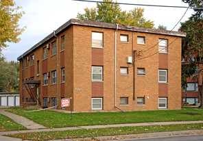 Shorewood Pines Apartamentos