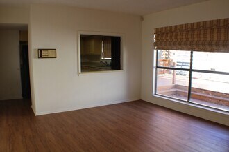 5711 Larkdale Dr in San Antonio, TX - Building Photo - Building Photo