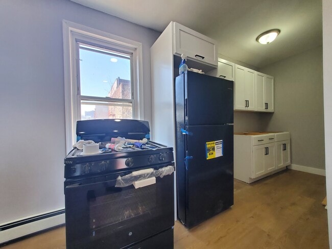 179 Armstrong Ave, Unit 2