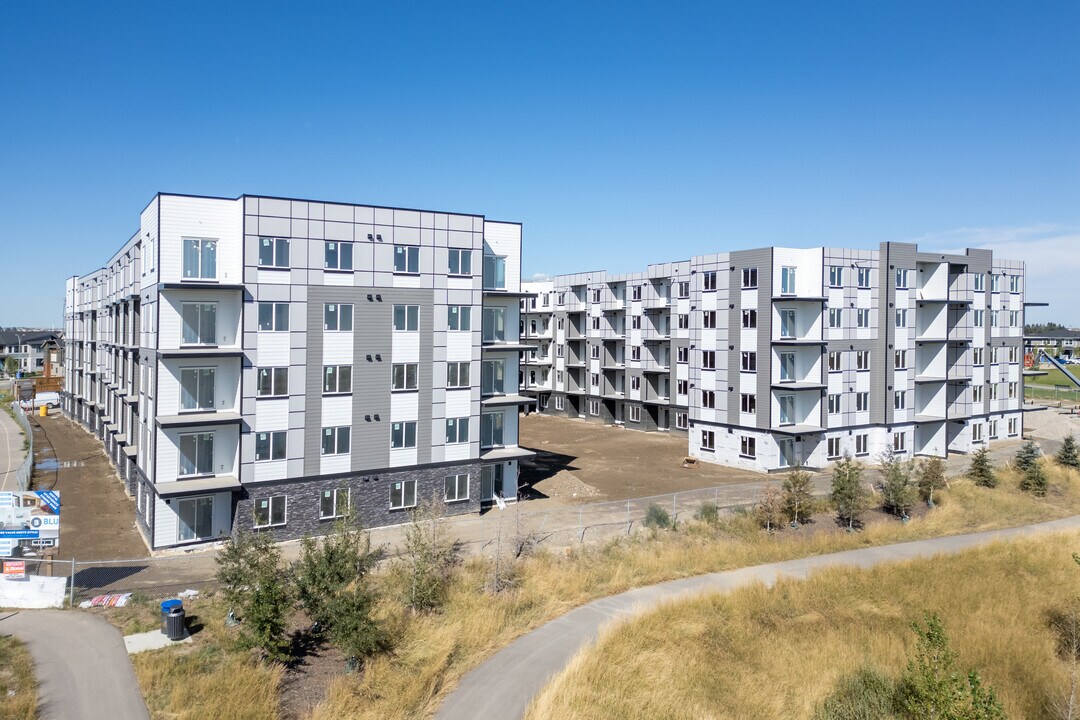 Belvedere in Calgary, AB - Building Photo