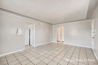 1379 Lansing St in Aurora, CO - Building Photo - Building Photo