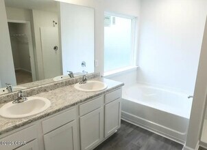 3904 Silver Spur Rd in Callaway, FL - Building Photo - Building Photo