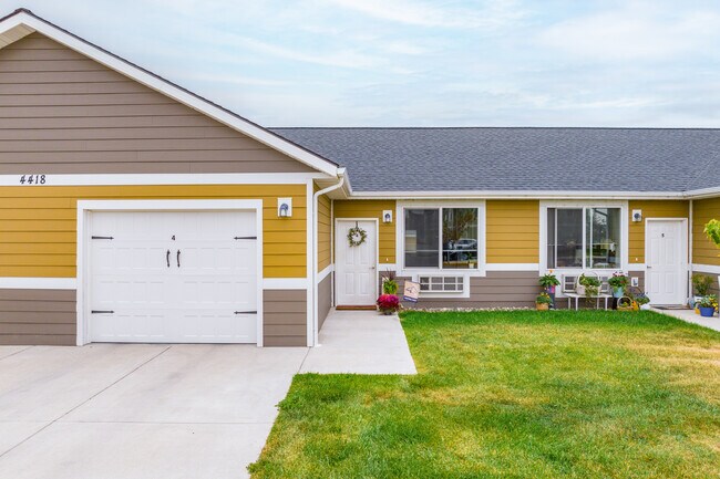Hoop Dreams in Billings, MT - Foto de edificio - Building Photo