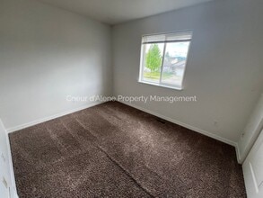 7403 Calamonte Ln in Coeur d'Alene, ID - Building Photo - Building Photo
