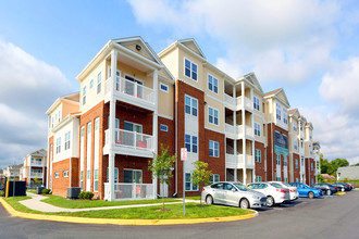 The Choices at Holland Windsor in Virginia Beach, VA - Foto de edificio - Building Photo