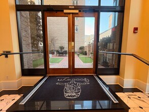 1275 Madison Ave in Memphis, TN - Building Photo - Building Photo