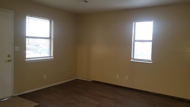 3112 Forestridge Dr. in Enid, OK - Building Photo - Building Photo