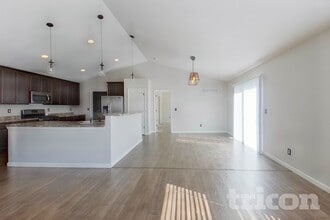 5128 Seckman Ridge Way in Imperial, MO - Foto de edificio - Building Photo