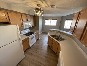 5704 N Gibralter Way, Unit 7-307 in Aurora, CO - Building Photo - Building Photo