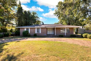 34 Adams Ave in Sumter, SC - Building Photo