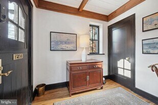 5543 29th St NW in Washington, DC - Building Photo