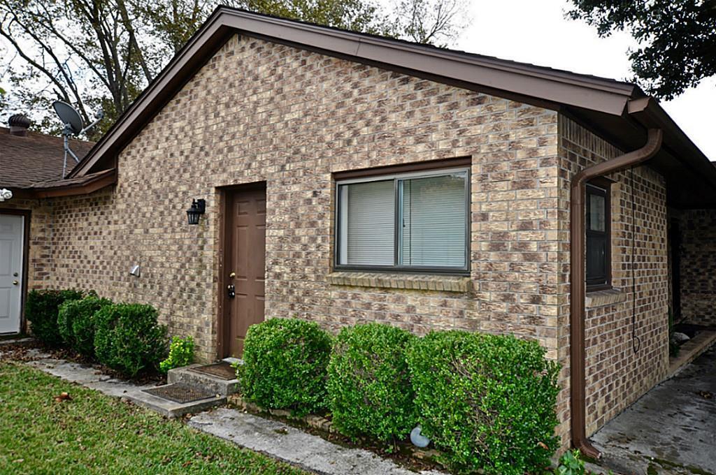 503 Lakeland Dr in Humble, TX - Building Photo