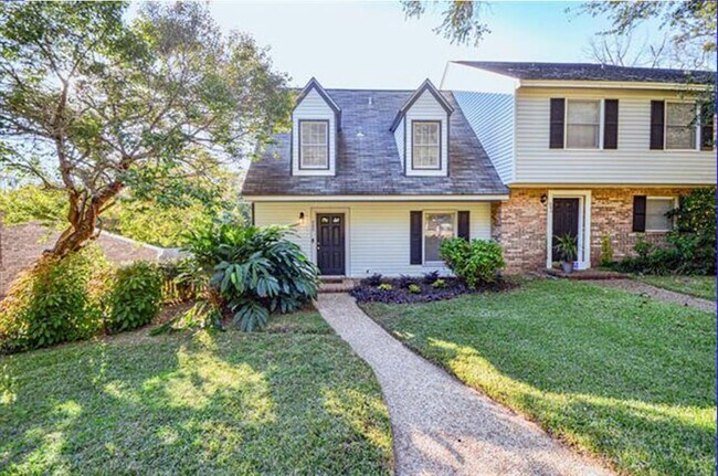 980 Marys Dr in Tallahassee, FL - Foto de edificio - Building Photo