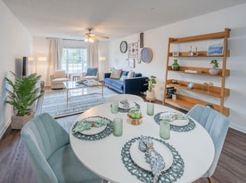 Stone Ridge Apartments in Fayetteville, NC - Building Photo