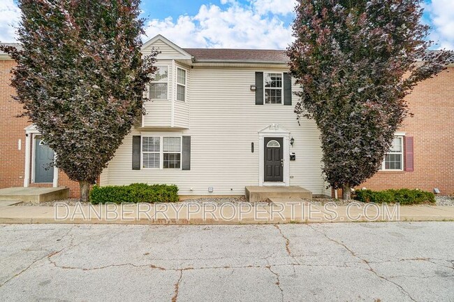 property at 1105 N Byrne Rd