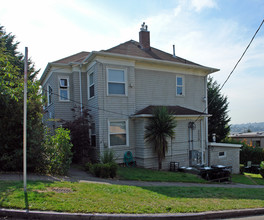 4337 Phinney Ave N in Seattle, WA - Building Photo - Building Photo