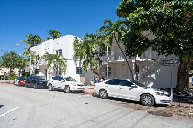 245 79th St in Miami Beach, FL - Building Photo - Building Photo