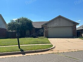 2805 Fennel Rd in Oklahoma City, OK - Building Photo