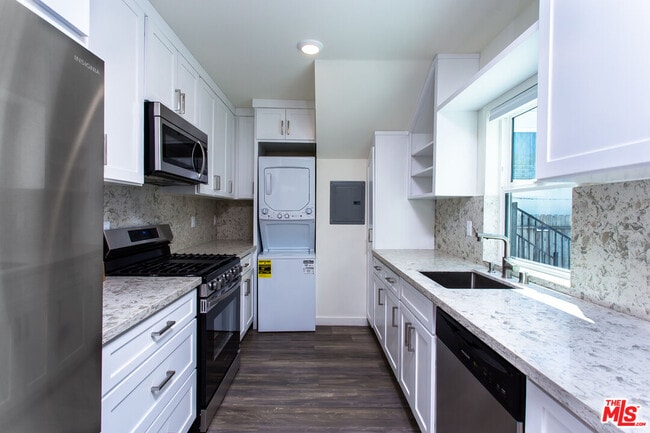 1256 Princeton St in Santa Monica, CA - Building Photo - Building Photo