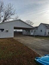 512 S Zion St in Landis, NC - Building Photo - Building Photo