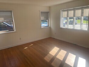 108 Essex St in Marietta, PA - Building Photo - Building Photo