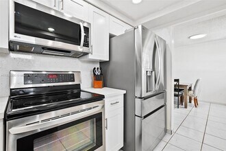 14185 SW 87th St, Unit A109 in Miami, FL - Building Photo - Building Photo