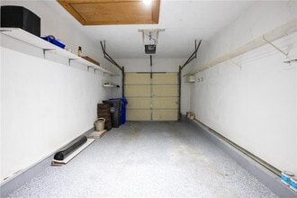 75 Valley Green Ct in North Providence, RI - Building Photo - Building Photo