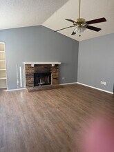 5504 Blue Spruce Dr in Arlington, TX - Building Photo - Building Photo