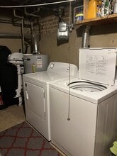 32 N Albert St in Mount Prospect, IL - Building Photo - Building Photo