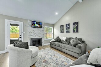 1807 Krizan Ave in Austin, TX - Building Photo - Building Photo