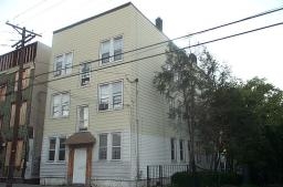 585 Grove St in Irvington, NJ - Foto de edificio