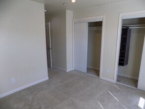 5114 Wall Ave in Richmond, CA - Building Photo - Building Photo