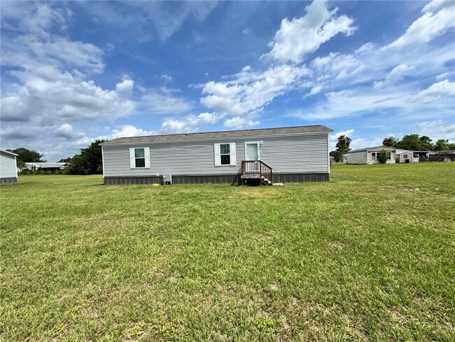 property at 1115 NW 12th Ln