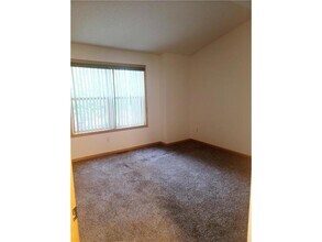 3049 Chamberlain St in Maplewood, MN - Building Photo - Building Photo