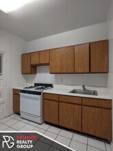 812 W Waveland Ave, Unit #821-S1 in Chicago, IL - Building Photo - Building Photo