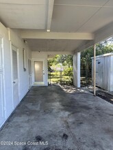 1205 Purdue Way in Cocoa, FL - Foto de edificio - Building Photo