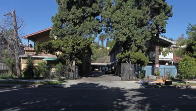 5927-5931 Benner St in Los Angeles, CA - Building Photo - Building Photo