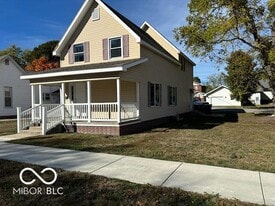 505 E 6th St in Sheridan, IN - Building Photo