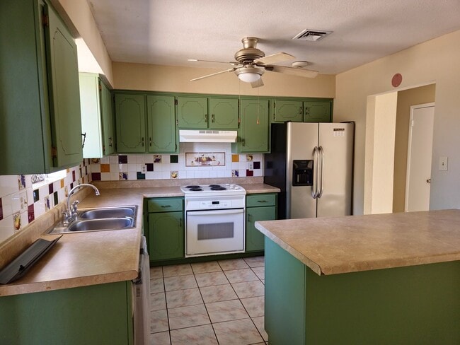 4080 W Linda Ln in Yuma, AZ - Building Photo - Building Photo