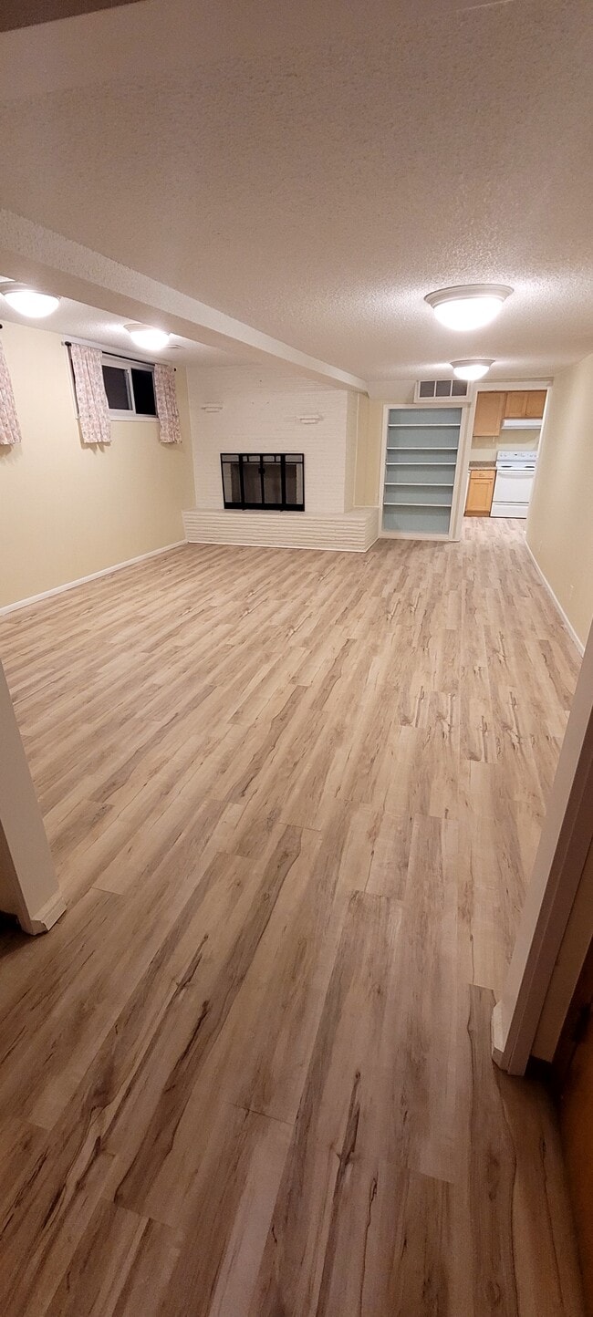 1055 SW Plum Dr, Unit Basement ADU