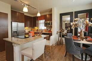 Berkshire Medical District in Dallas, TX - Building Photo