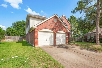 17127 Fairway Glen Ct in Sugar Land, TX - Foto de edificio - Building Photo