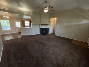 3816 Sawtooth Dr in Killeen, TX - Building Photo - Building Photo